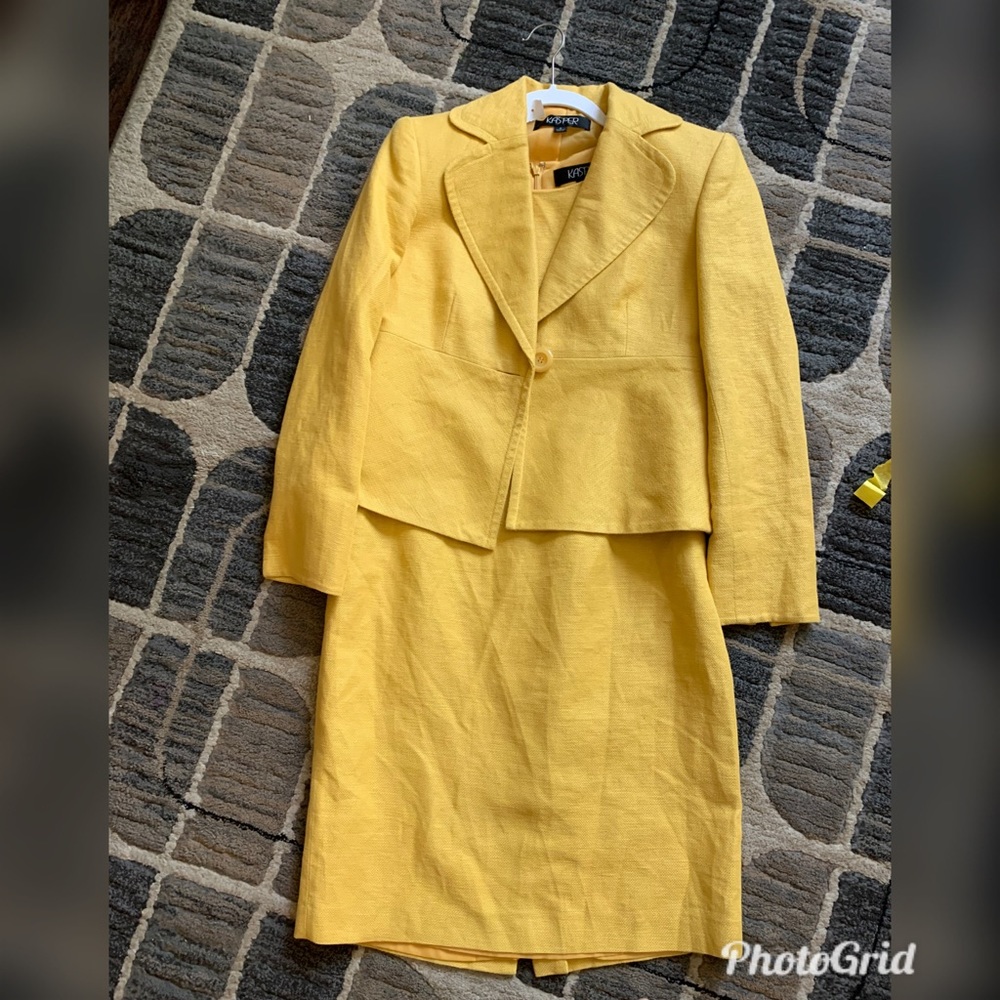 Kasper Two Piece Suit